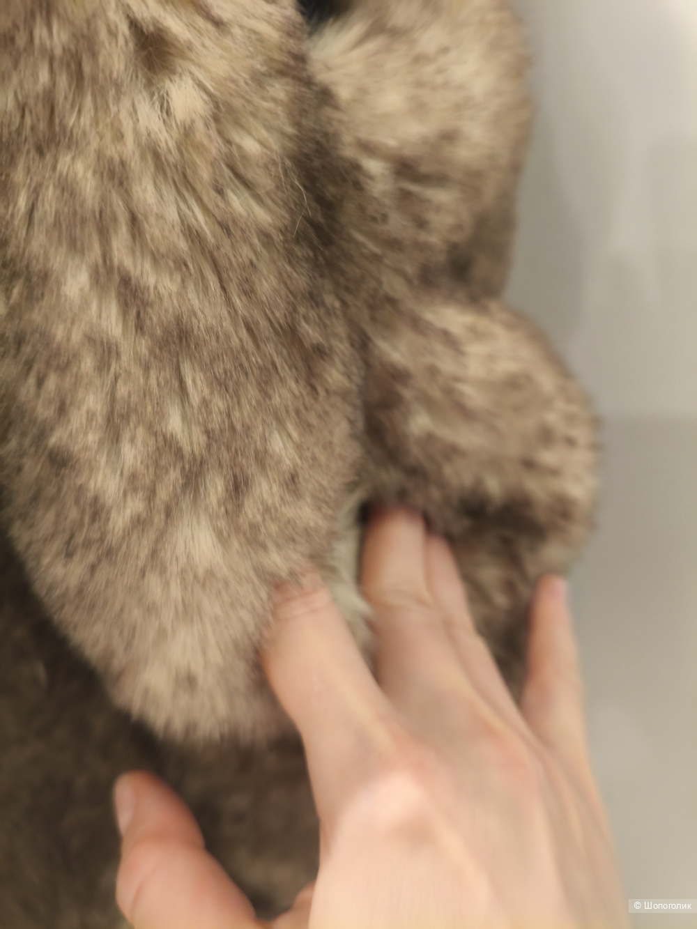 Меховой жилет Vanessa Bruno размер 46-48