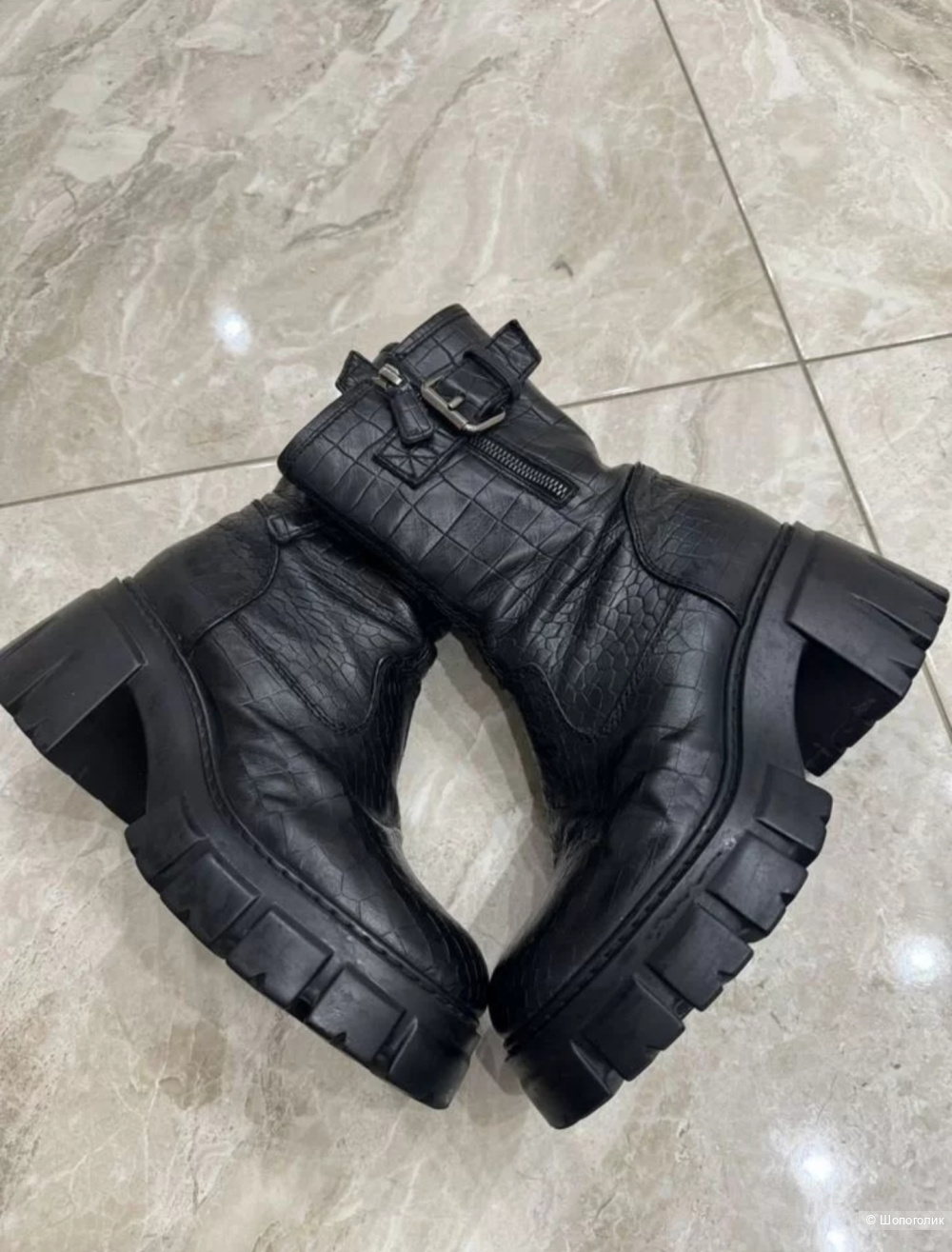 Ботинки Loriblu 39