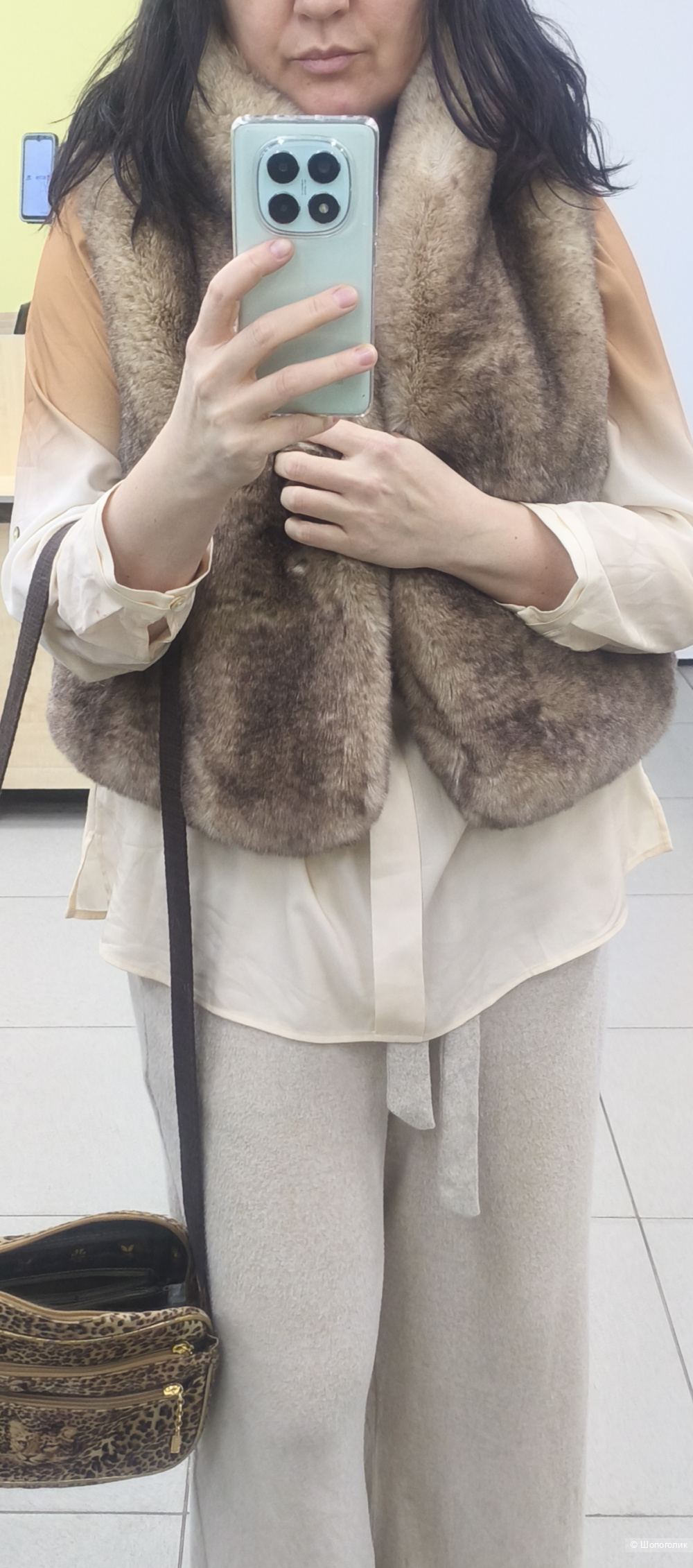 Меховой жилет Vanessa Bruno размер 46-48