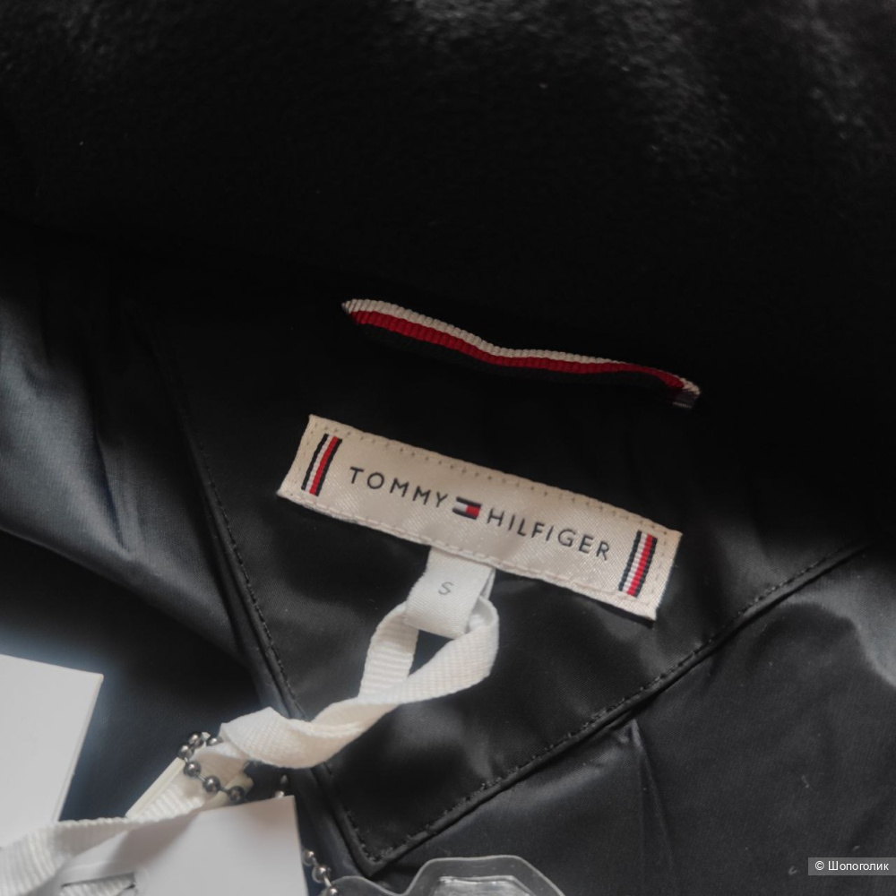 Пуховик Tommy Hilfiger, размер S,M