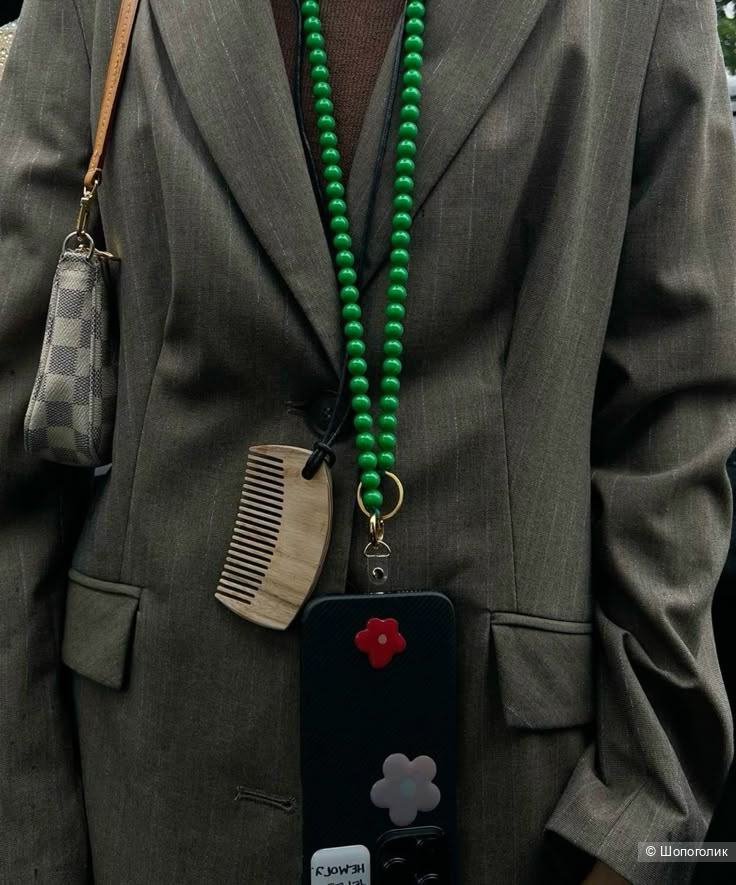 Брелок бусы krivoikoso обвес на сумку