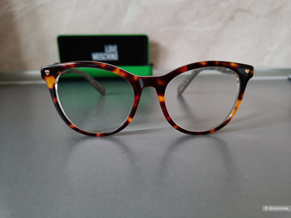 Медицинская оправа Love Moschino.