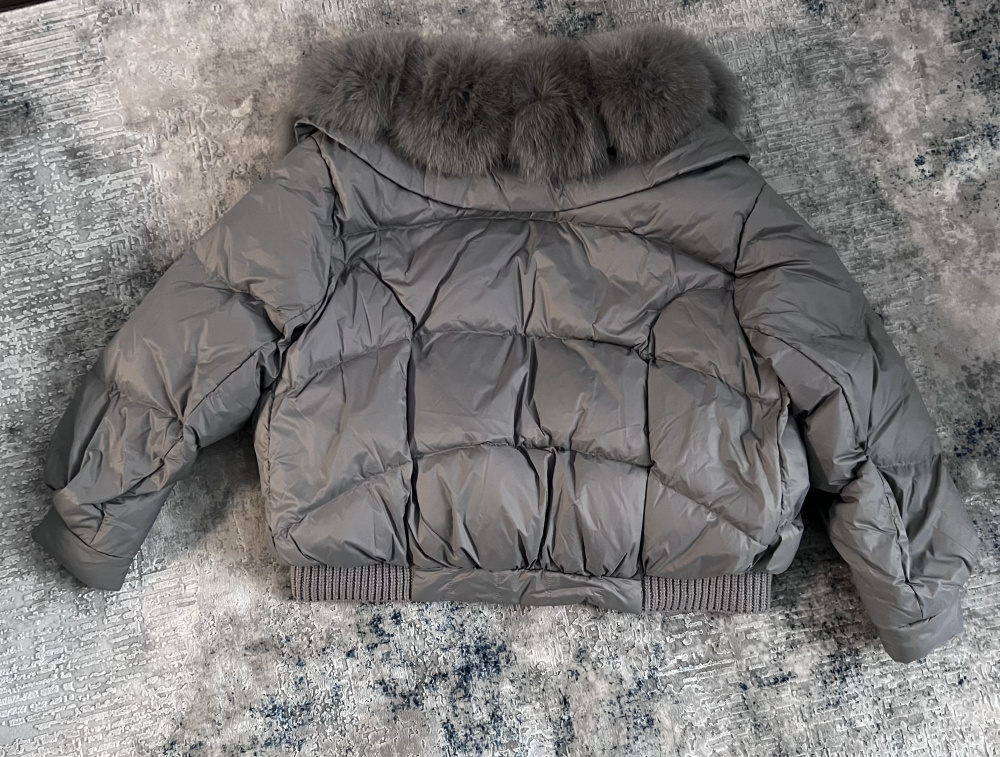 Пуховик, р. S, no name
