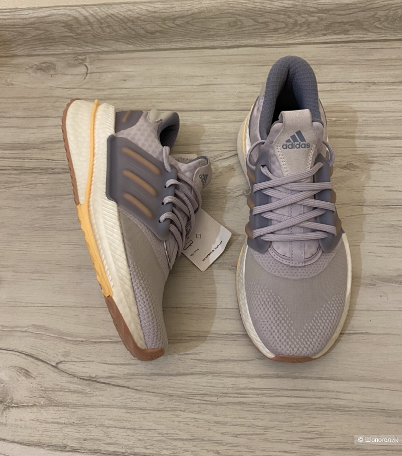 Кроссовки Adidas 39