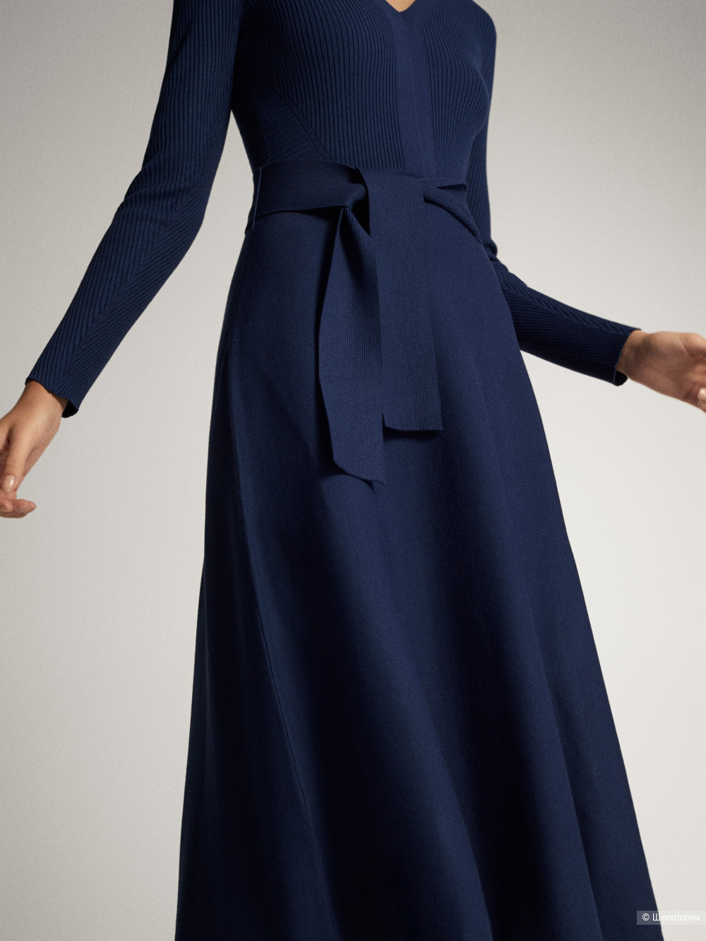 Трикотажное платье Massimo Dutti, р.XS