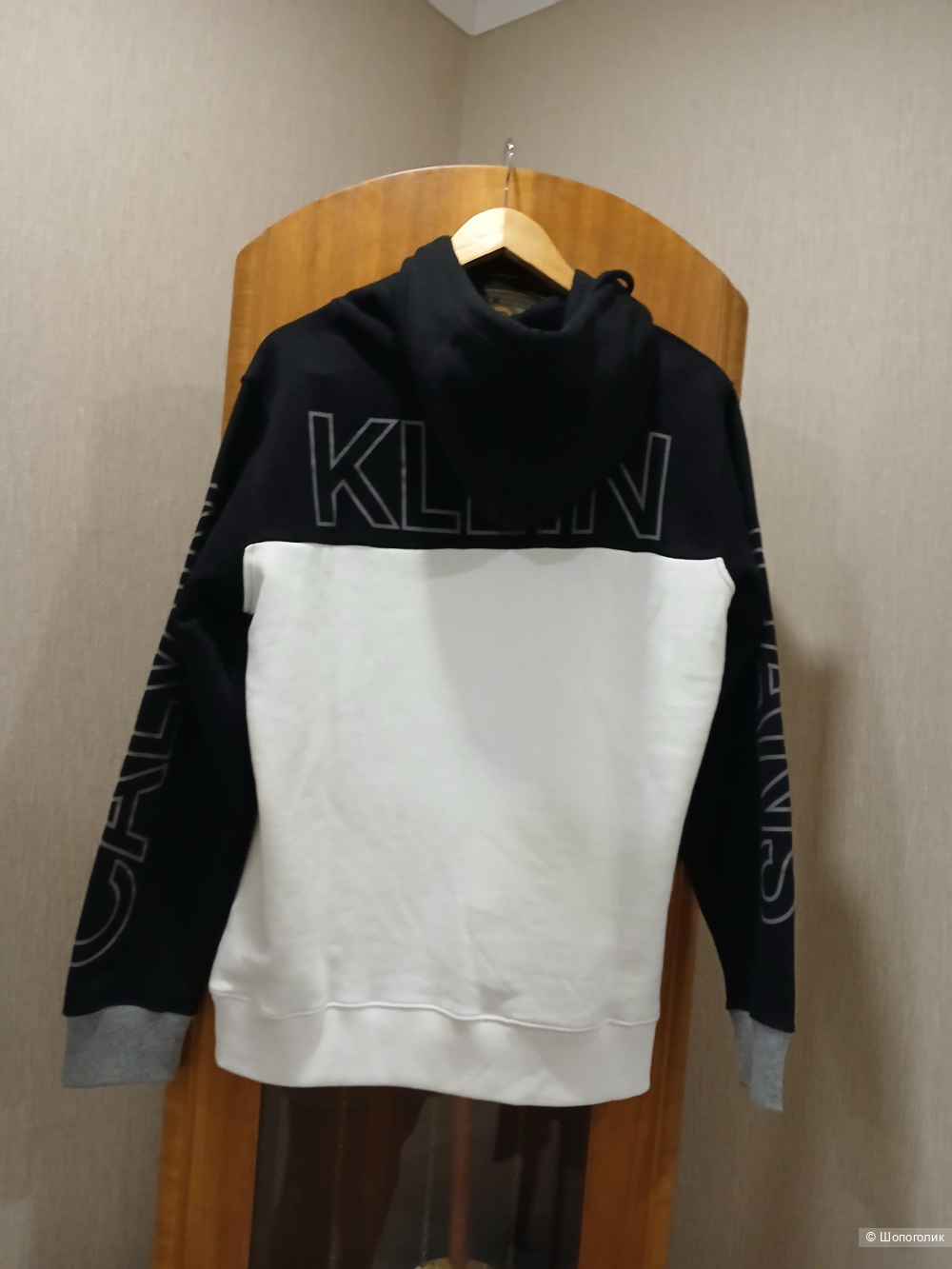 Толстовка Calvin Klein р.L