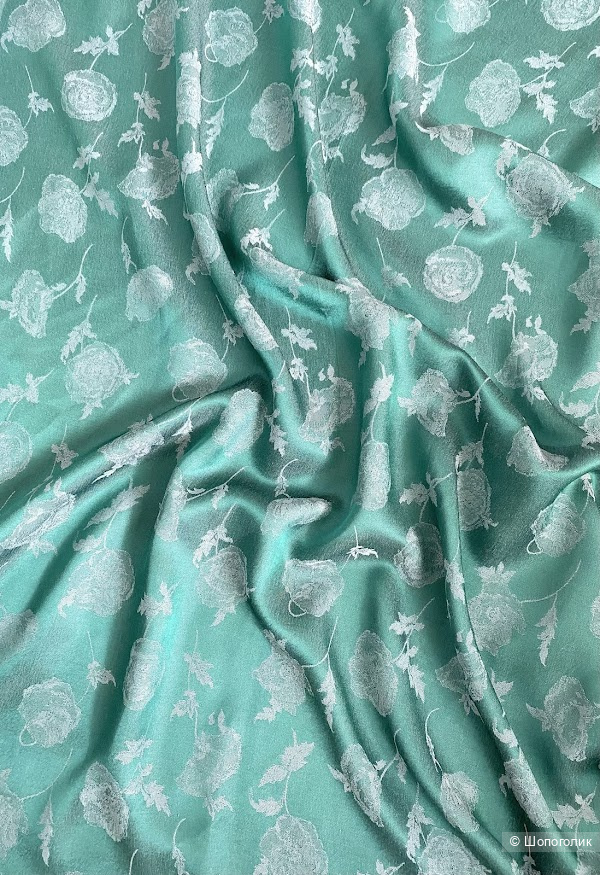 Шарф жаккардовый с бахромой