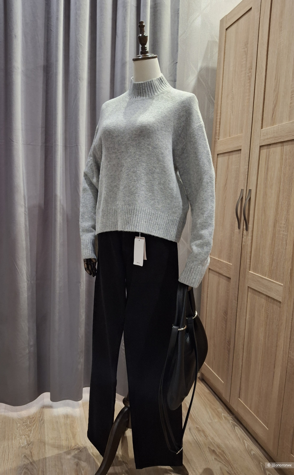 Свитер Uniqlo/42-46