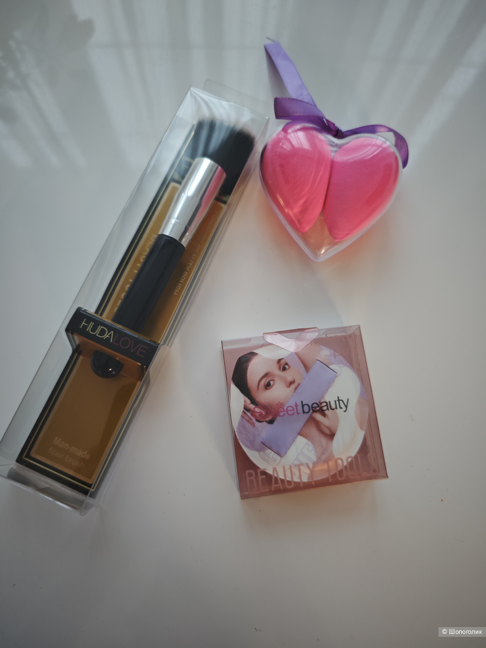 Сет кисть для макияжа huda Love+ спонжи для макияжа,3 ед
