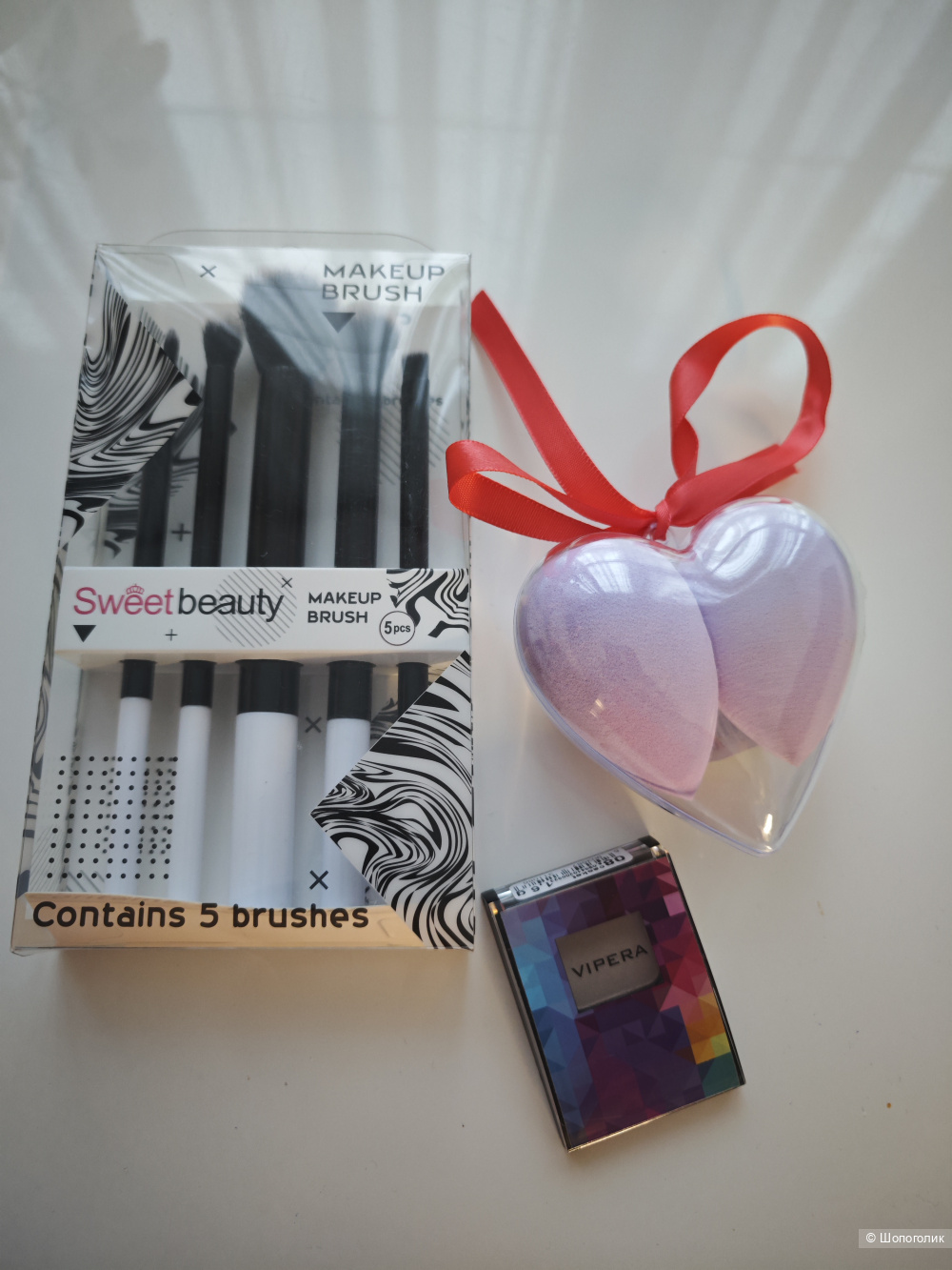 Сет кисти для макияжа+ спонжи+ тени Vipera ,3 ед