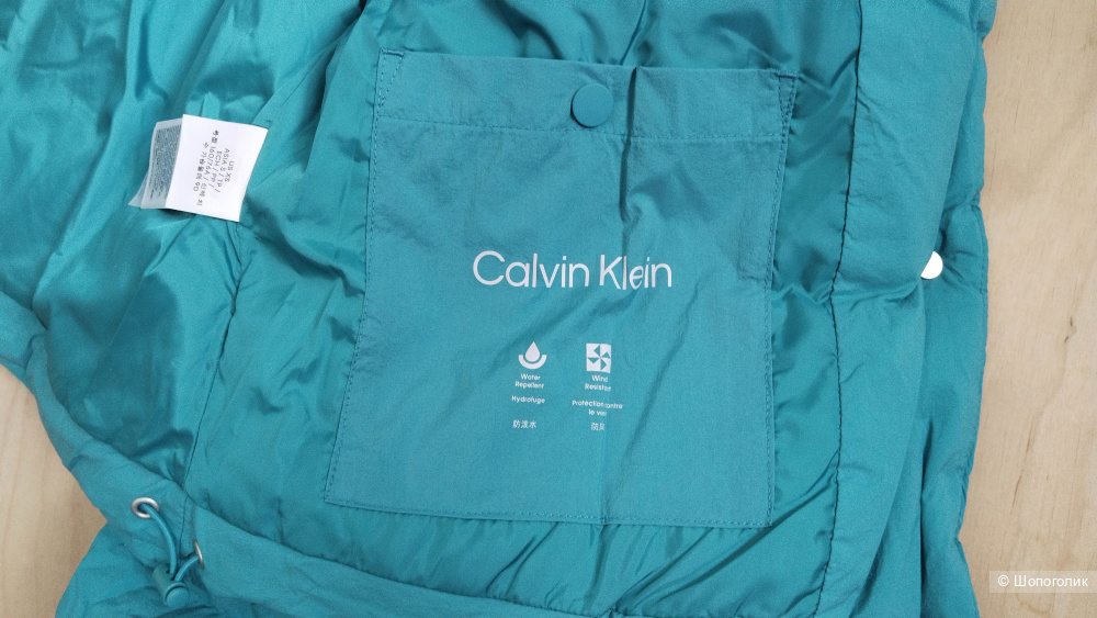 Пуховая куртка Calvin Klein Jeans размер XS