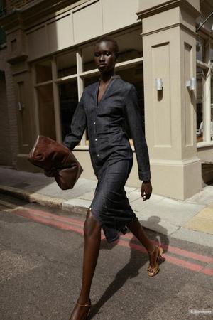 Платье zara из денима S на XS