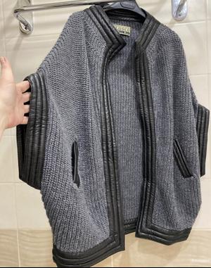 Кейп пончо CLOSED. Маркировка М до XL.