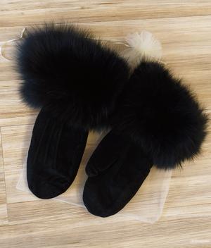 Варежки из натурального меха финского песца