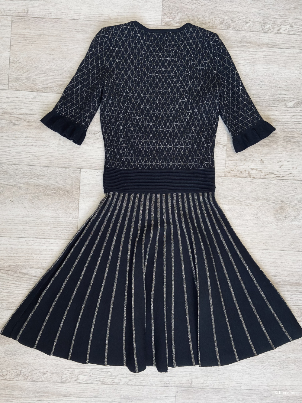 Платье Hugo Boss S 42