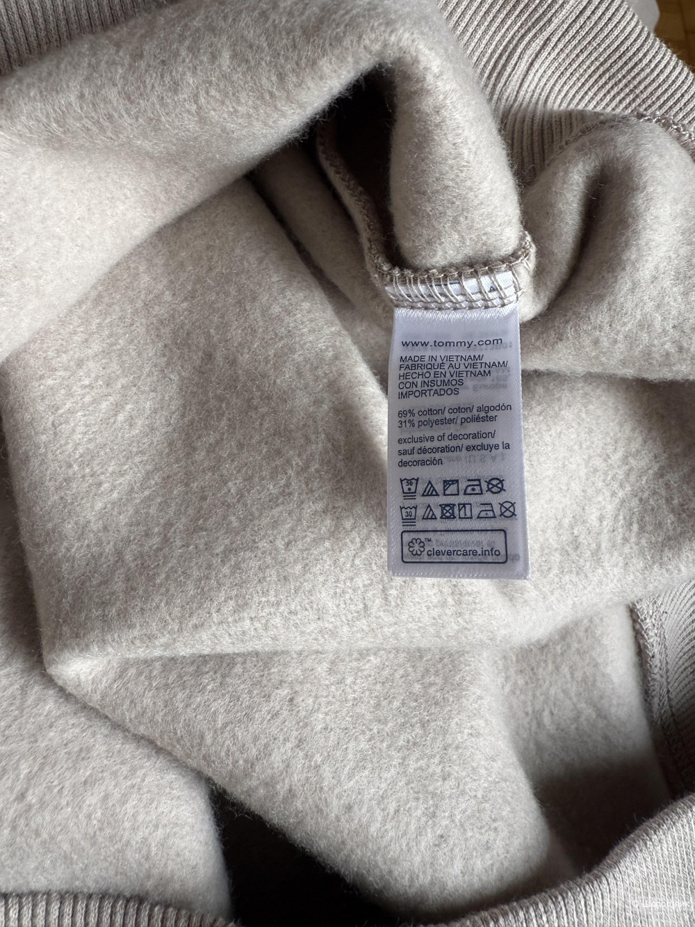 Свитшот Tommy Hilfiger L