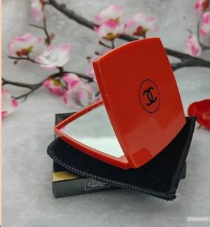 Зеркало Chanel 7*7