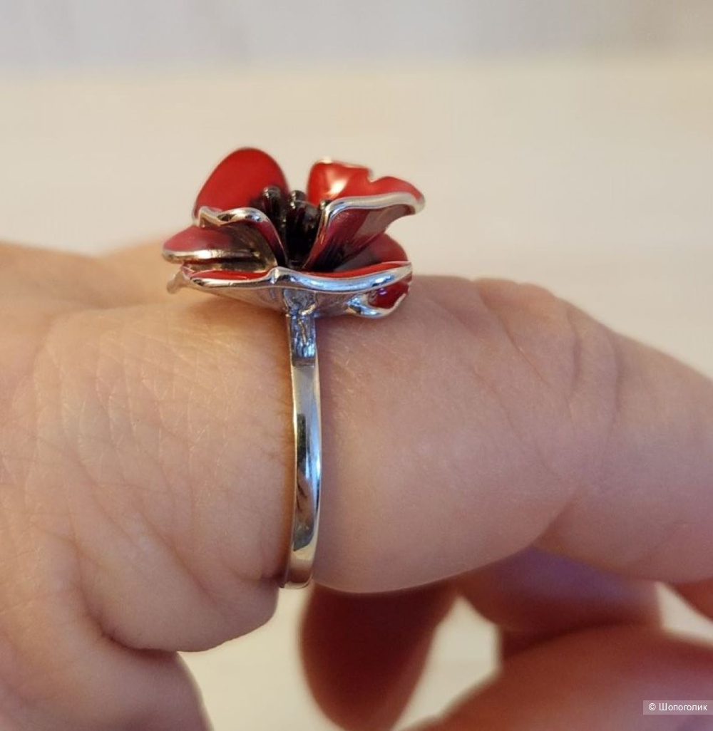 Серебряное кольцо DEWI «Мак». Размер 18,5