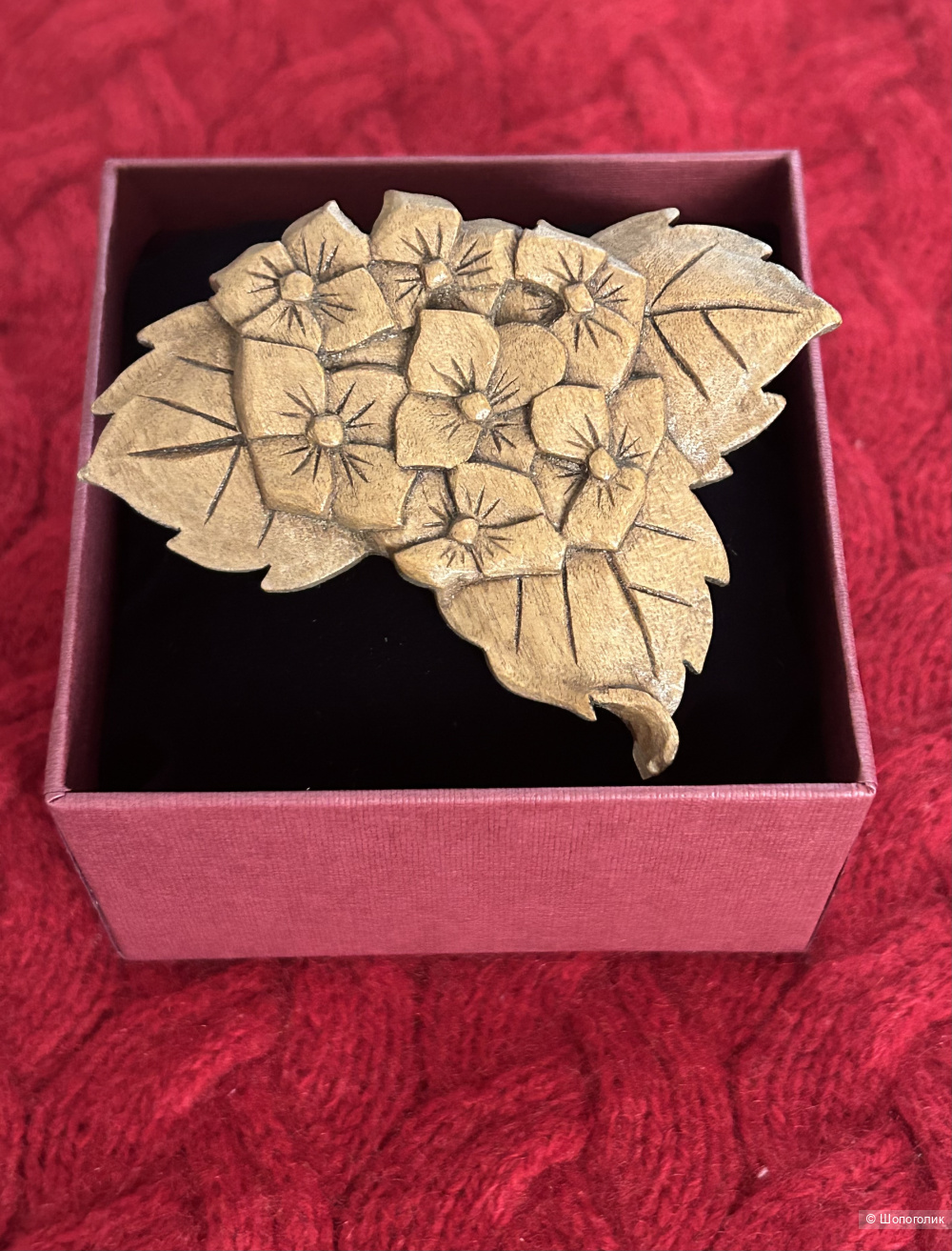 Брошь Цветы
