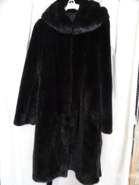 Норковая шубка Jioruccia , размер  S, М