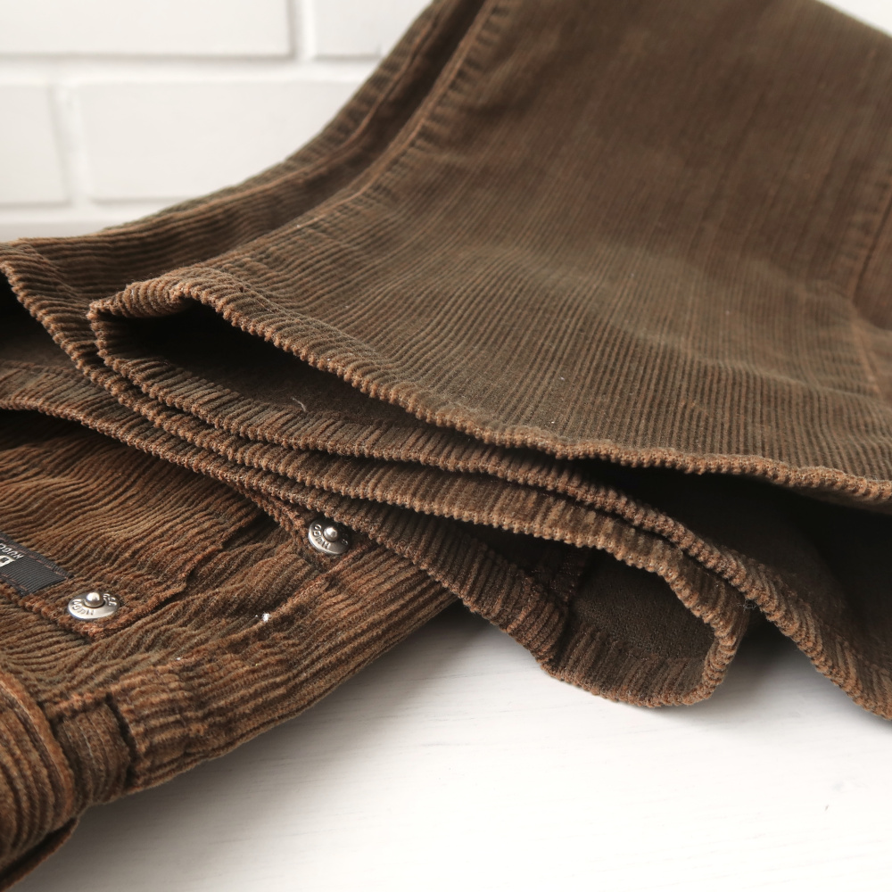 Джинсы Hugo Boss размер 32