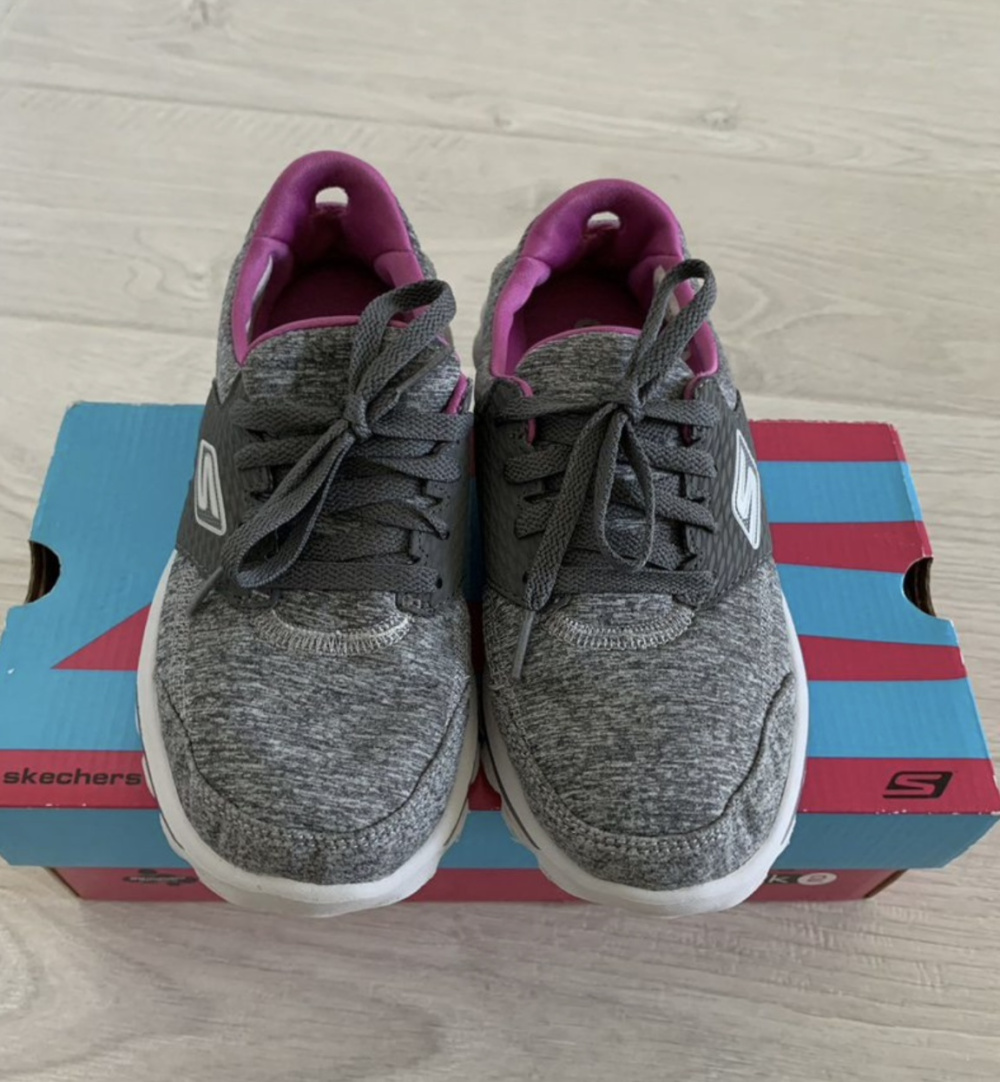Кроссовки Skechers размер 35