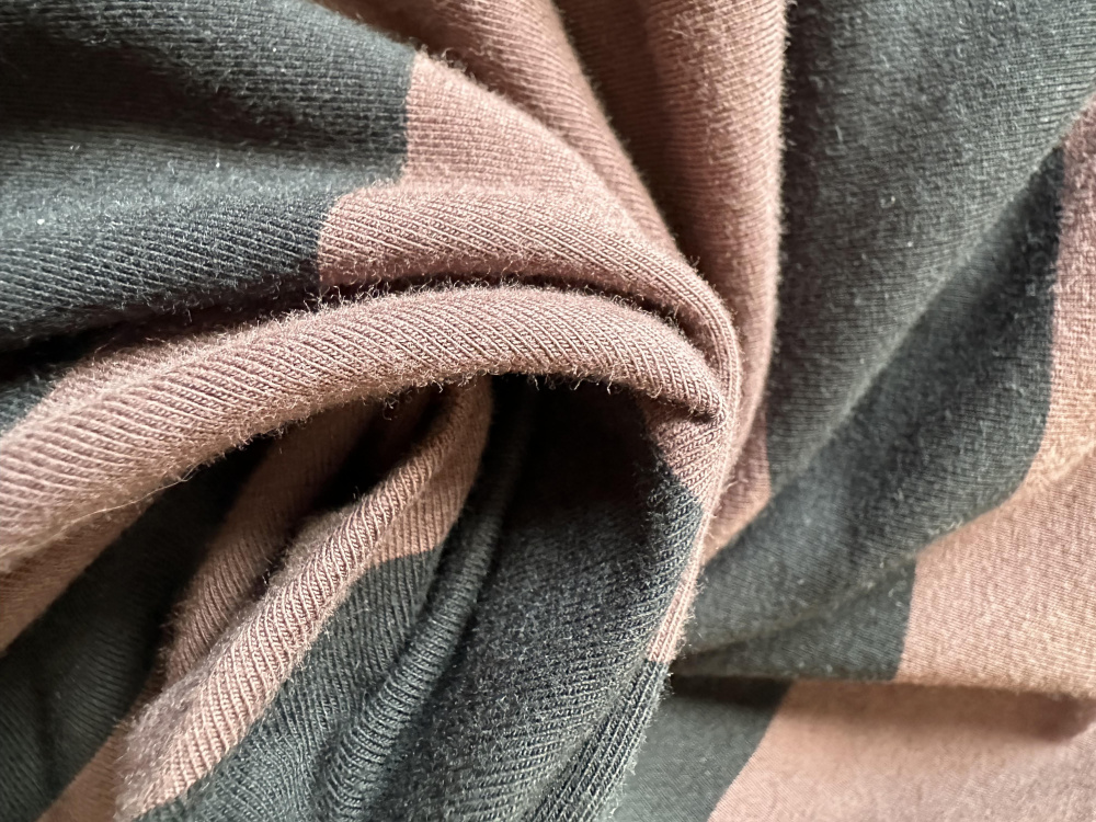 Лонгслив FinnWear, размер М.