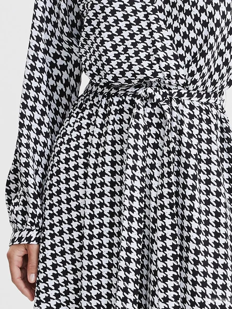 Платье Zarina, размер L