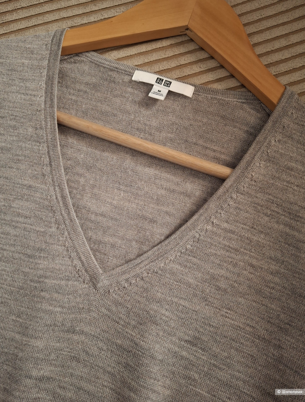 Шерстяной пуловер Uniqlo/M