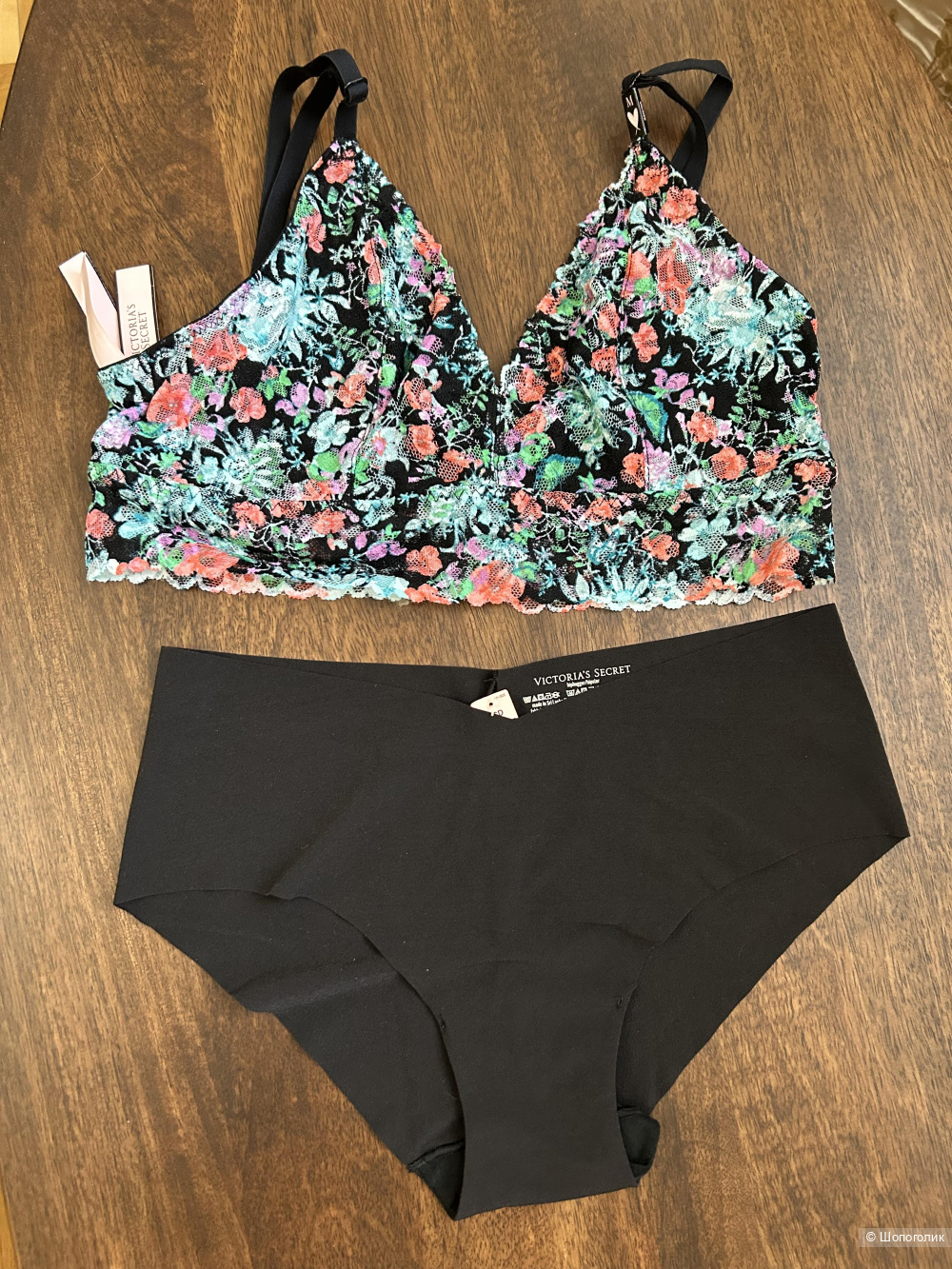 Бралет и трусики Victoria's Secret р. M