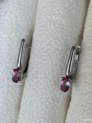 Золотые серьги с топазом