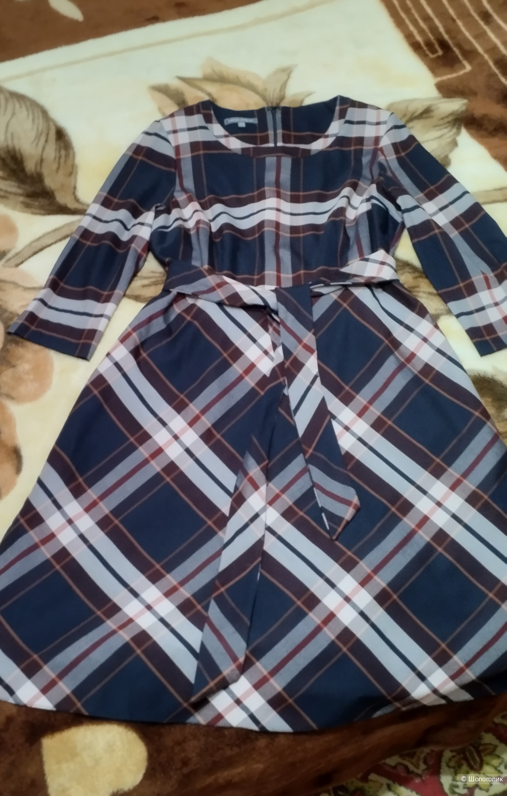 Платье Laura Ashley  46