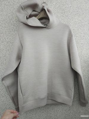 Худи Uniqlo, 46