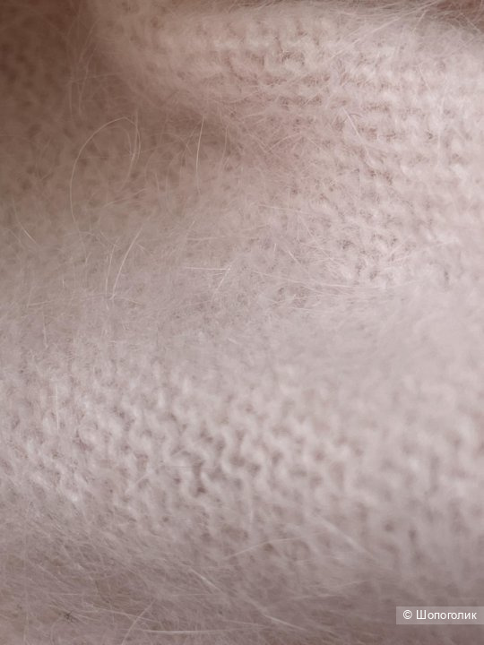 No name, свитер из ангоры, 46 росс