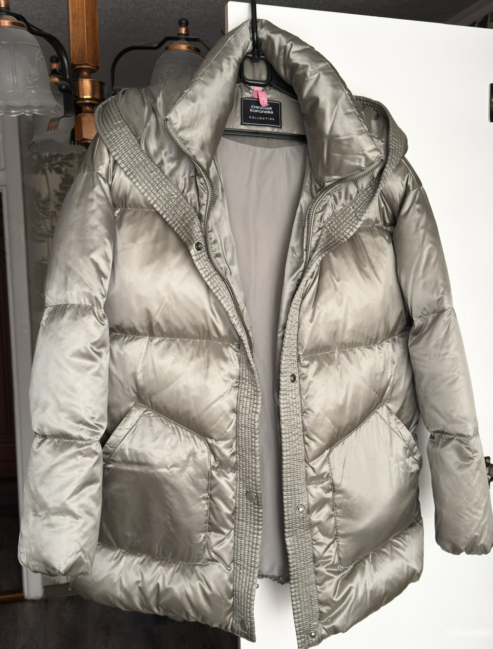 Пуховик зимний, Снежная Королева, размер 44