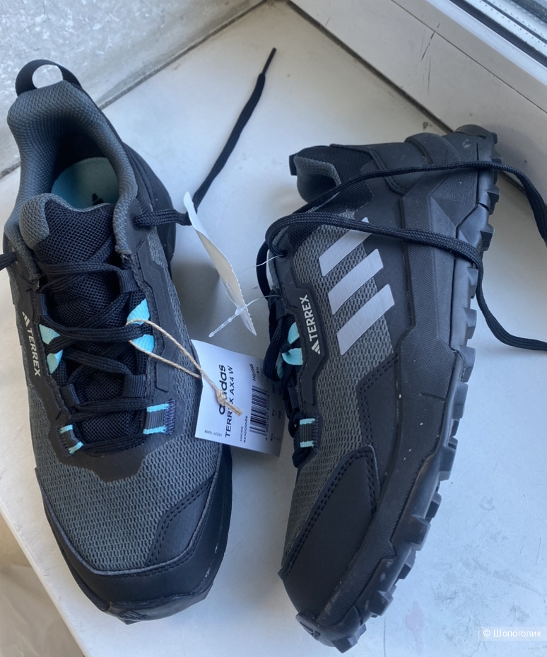 Треккинговые кроссовки Adidas 38