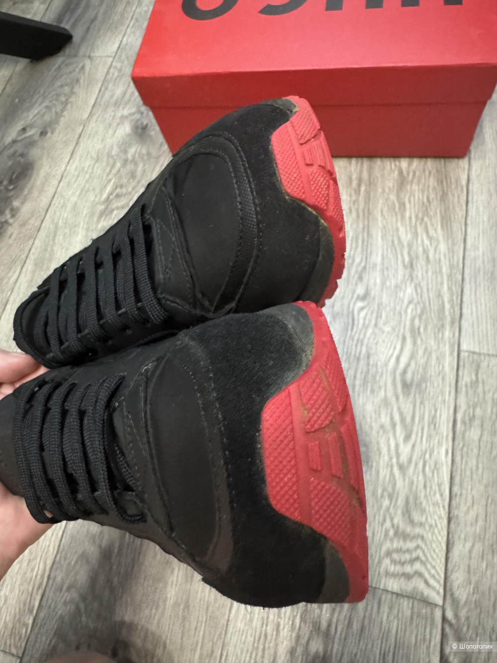 Hugo кроссовки 40