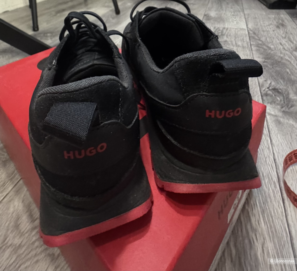 Hugo кроссовки 40