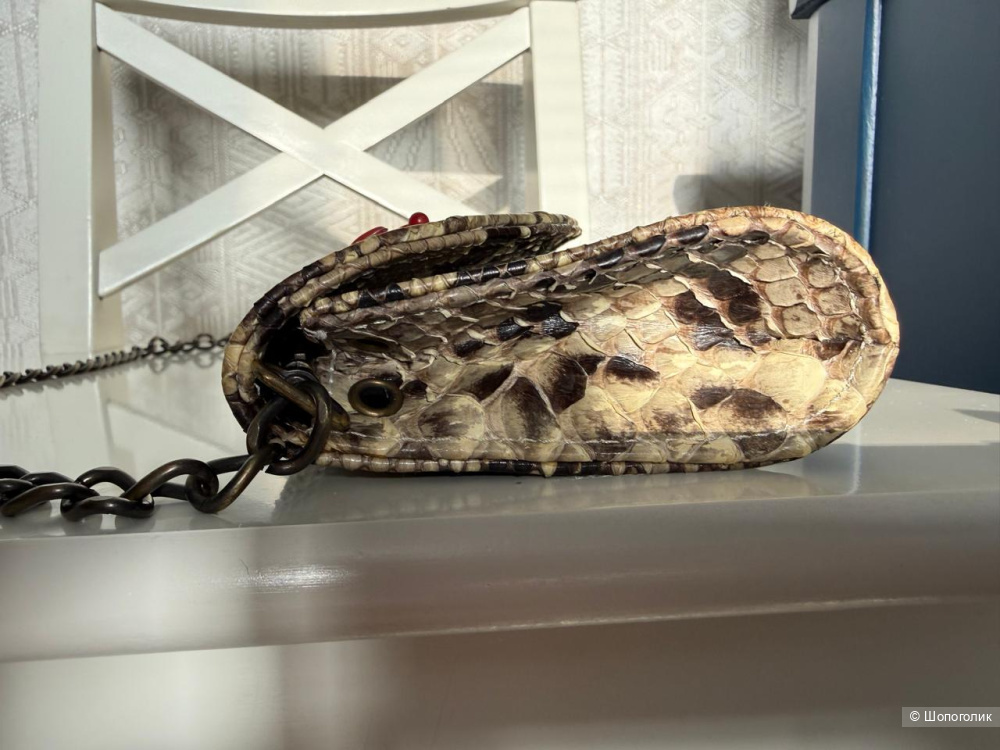 Клатч из кожи питона