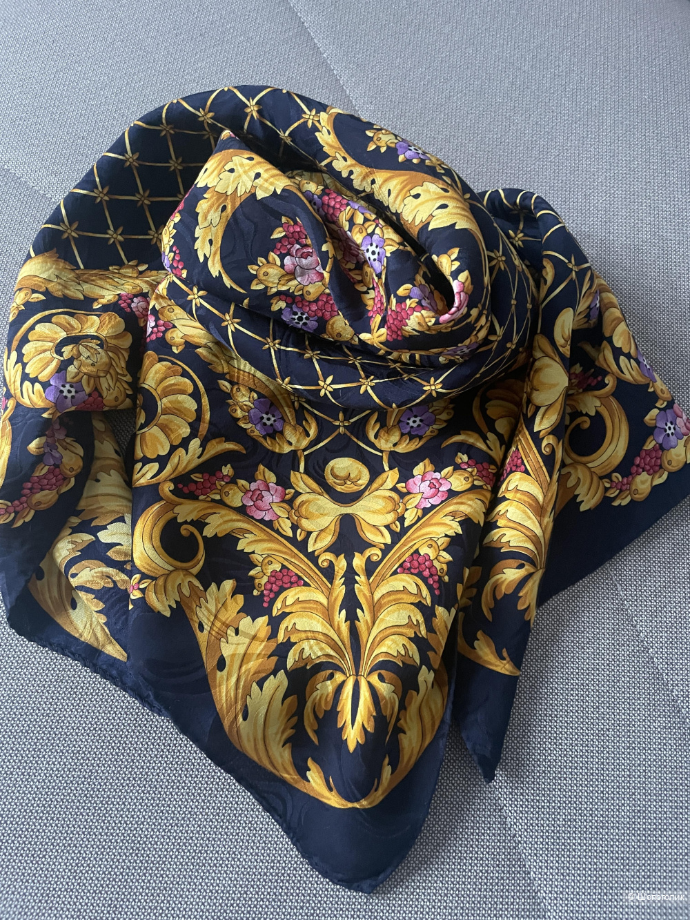 Шёлковый платок NSA fashion one size