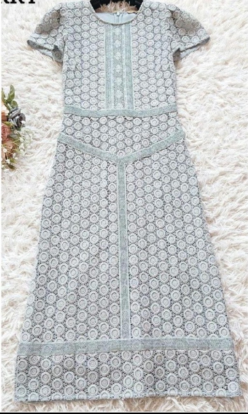 Платье Burberry, 40-42