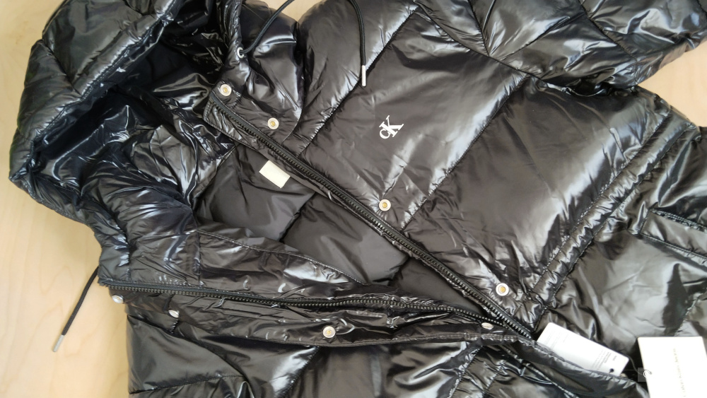 Куртка пуховик Calvin Klein размер XL