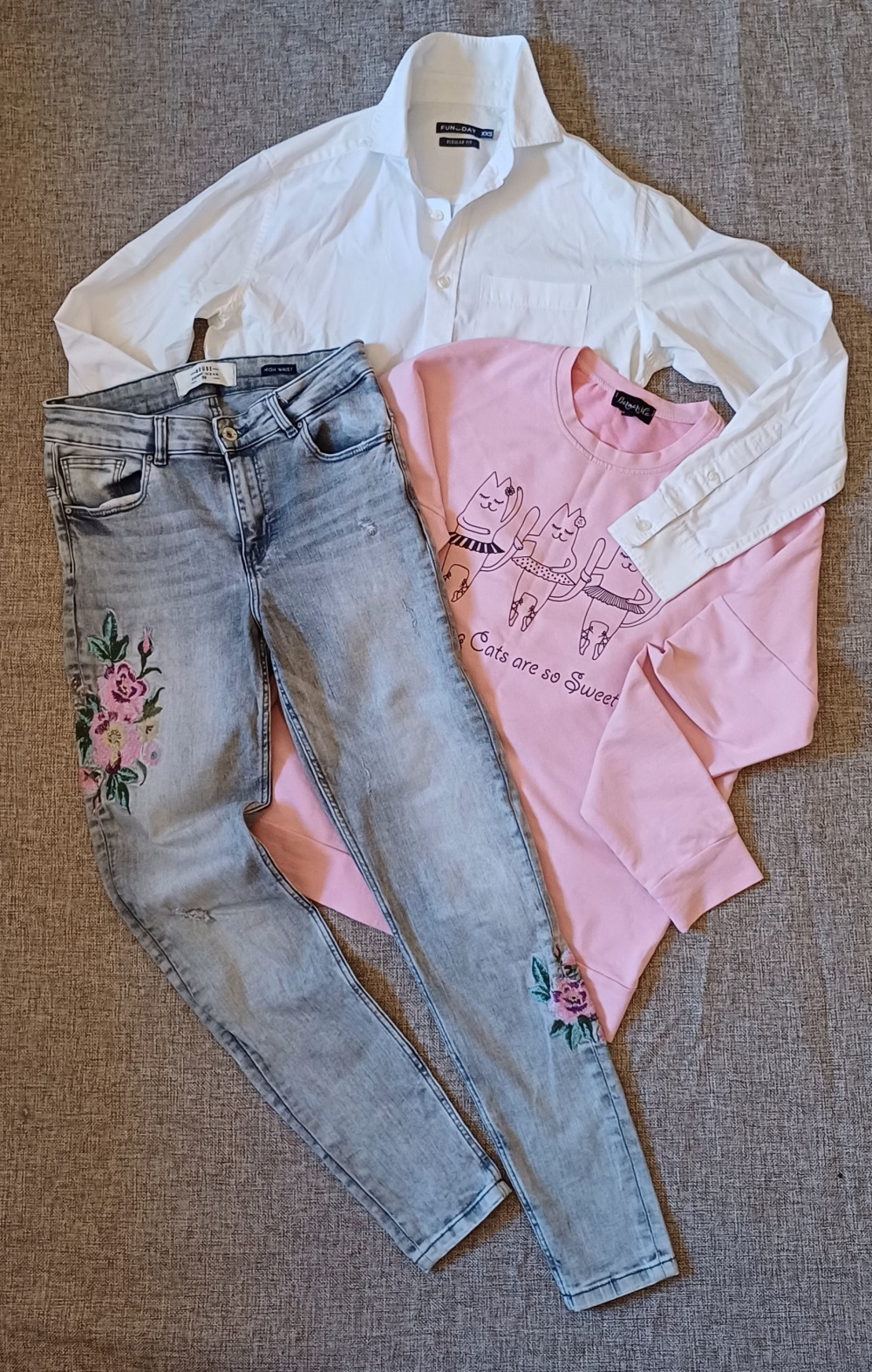 Сет из джинсов, рубашки и свитшота , S