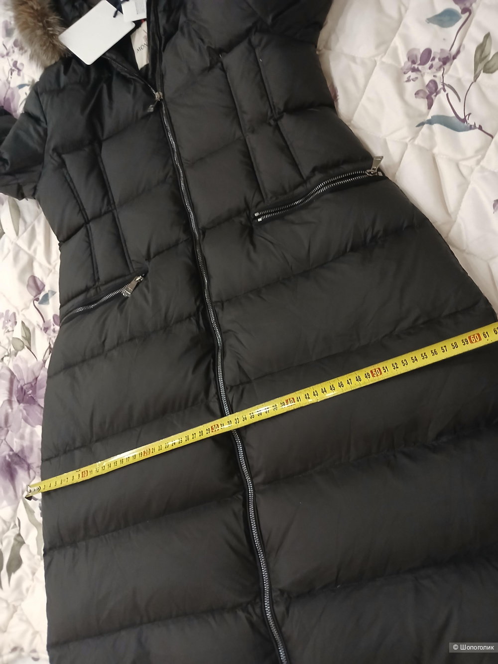 Пуховик Moncler р.4
