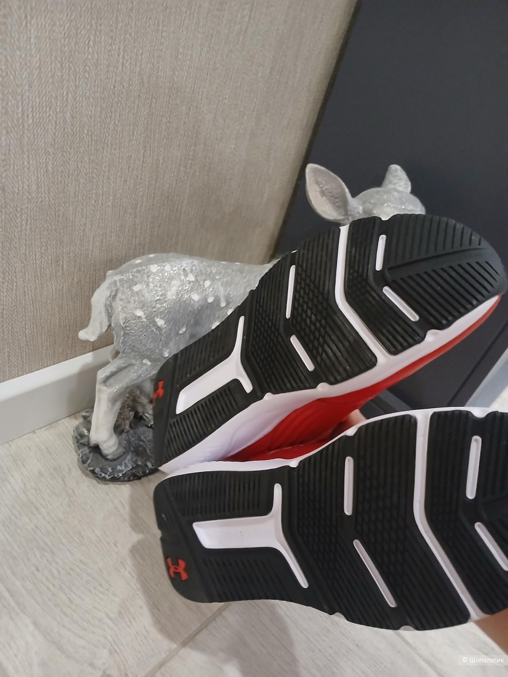 Кроссовки Under Armour р.45,5