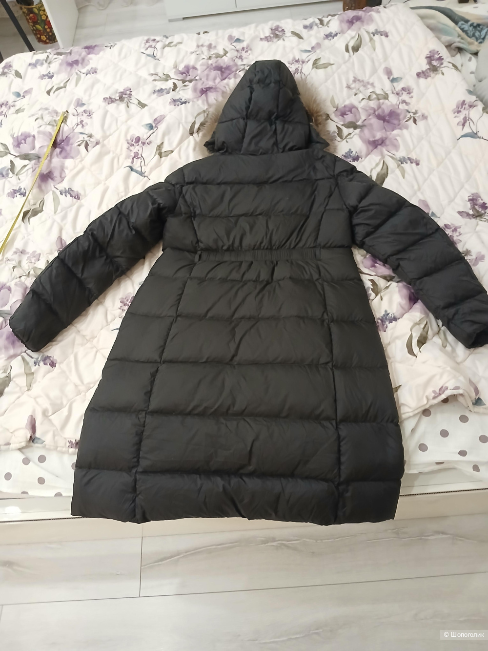 Пуховик Moncler р.4