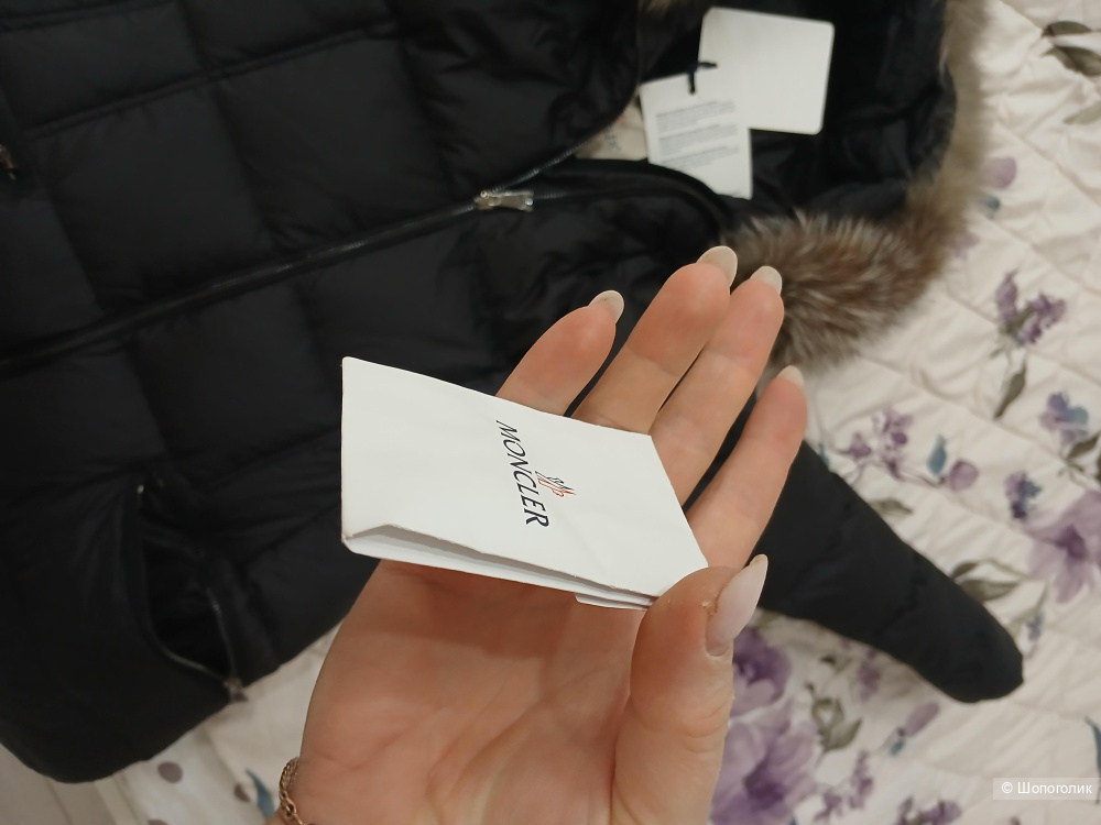 Пуховик Moncler р.4