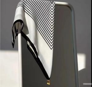 Платок no name 70*70