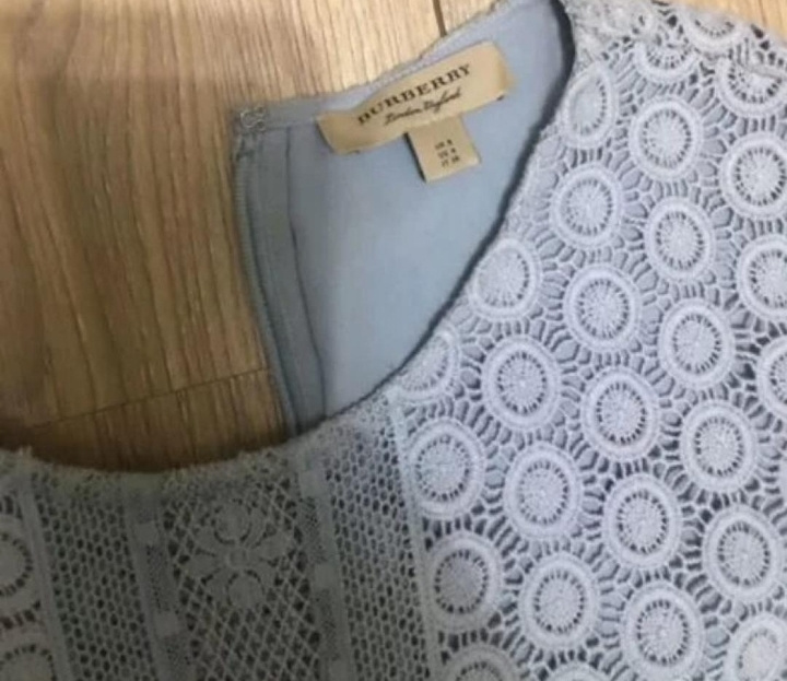 Платье Burberry, 40-42