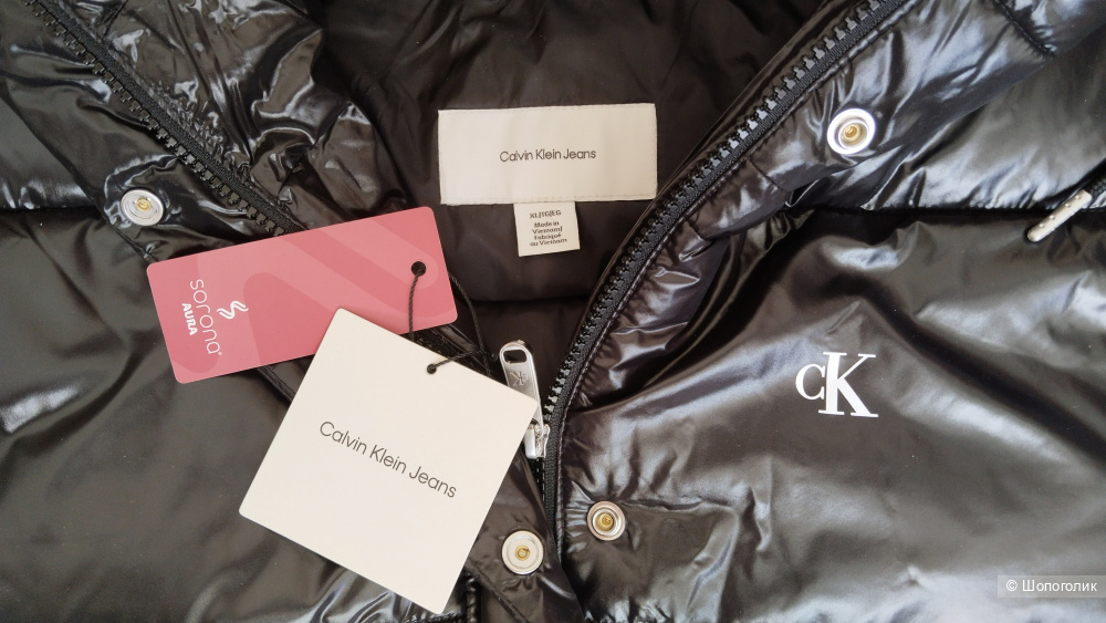 Куртка пуховик Calvin Klein размер XL
